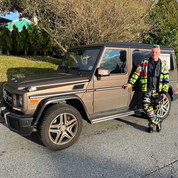 Meet your Posher, Jesse - Picture 1 of 1